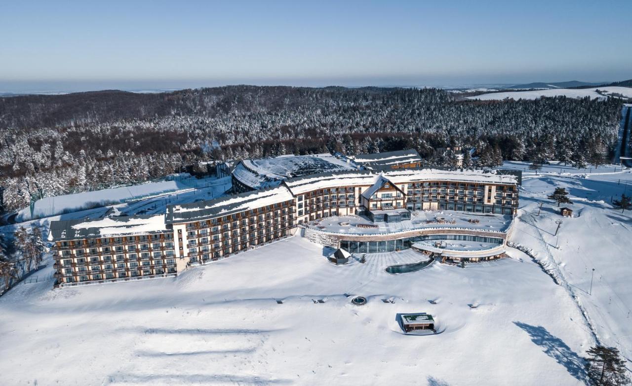 Hotel Арламув Екстер'єр фото