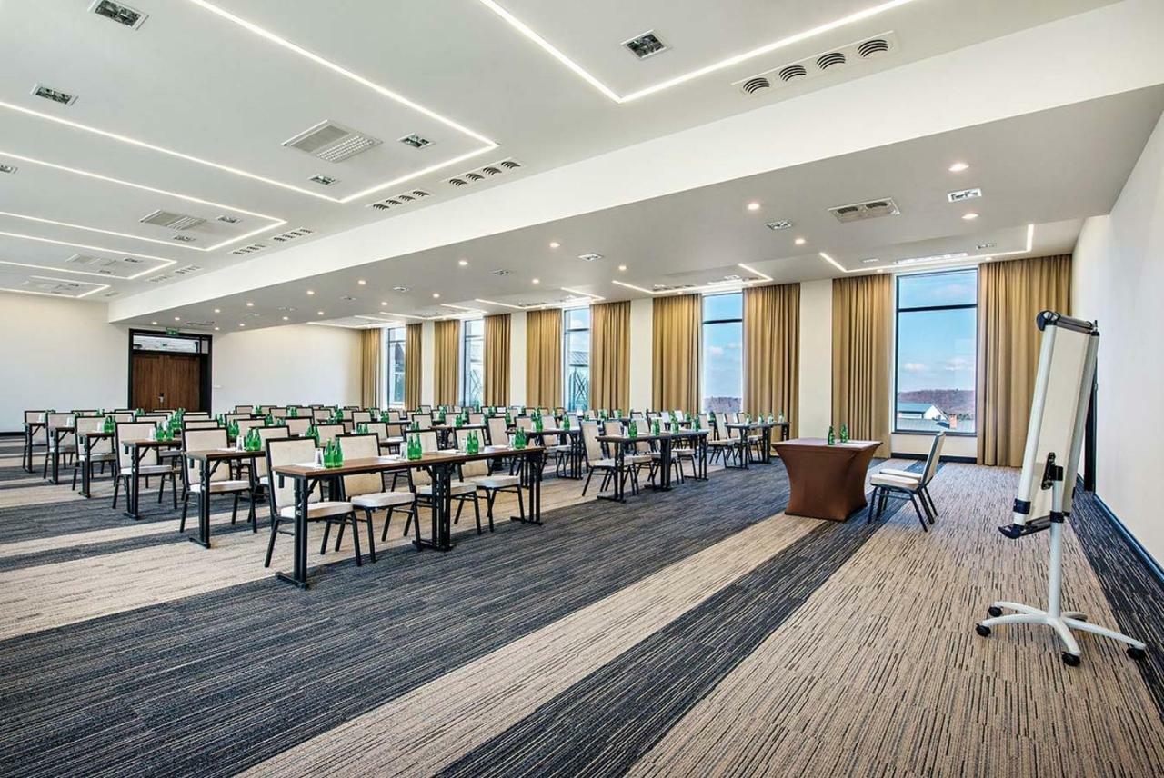 Hotel Арламув Екстер'єр фото